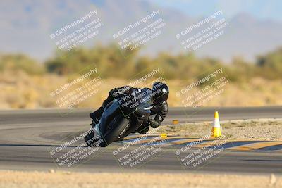 media/Dec-09-2023-SoCal Trackdays (Sat) [[76a8ac2686]]/Turn 15 Set 2 (245pm)/